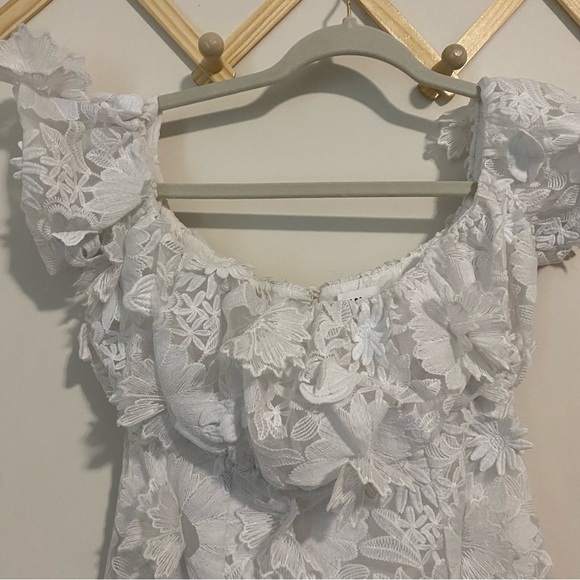 LPA White Floral Appliqué Midi Dress size Small - Picture 2 of 11